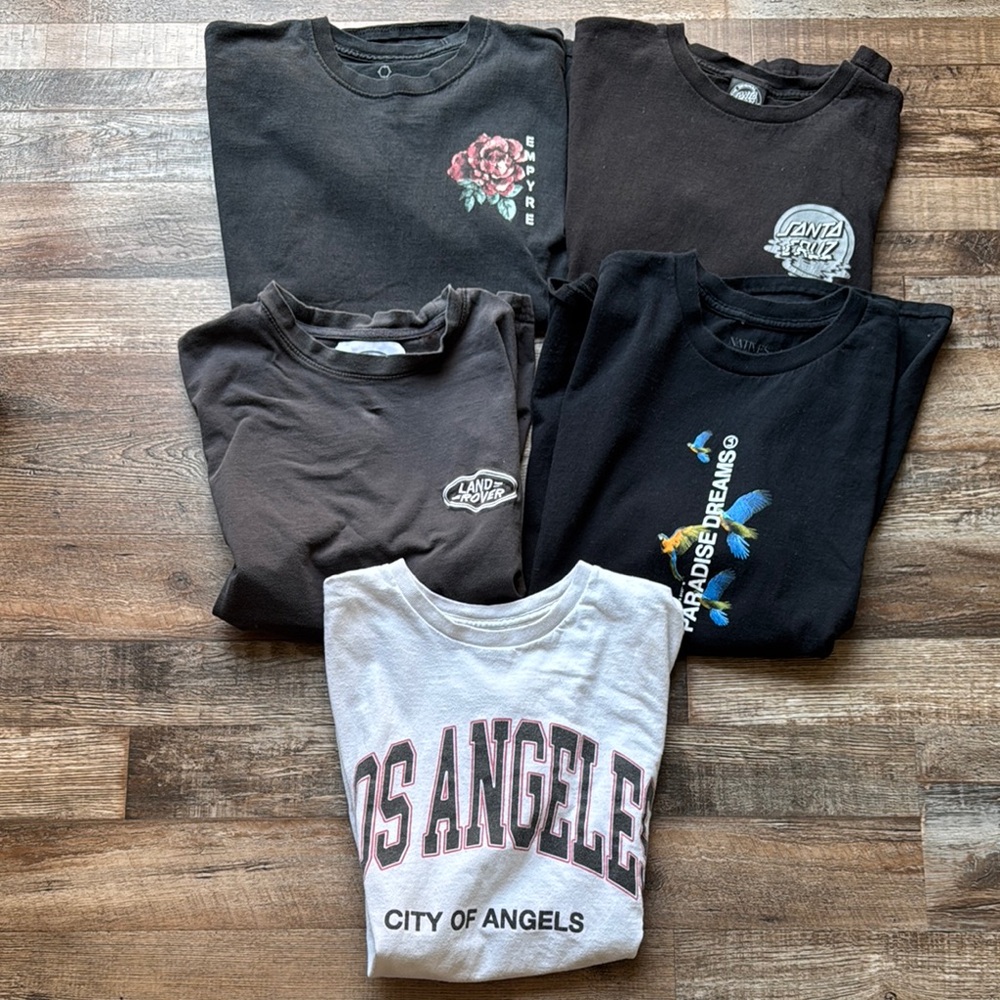 Various Brands Skateboard Short Sleeve Tees Black and White